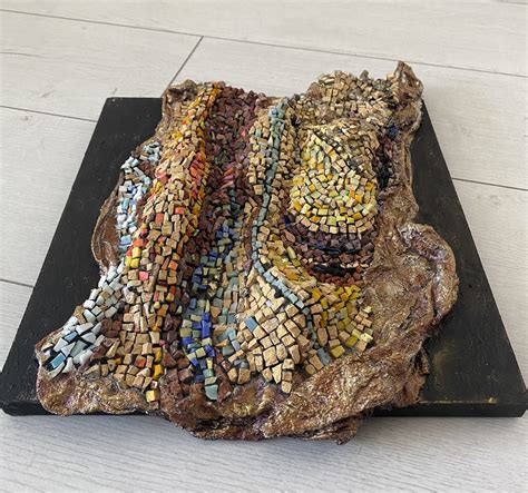 Dt. Aydan Vatansever Teziç kimdir? Dt. Aydan Vatansever Teziç .